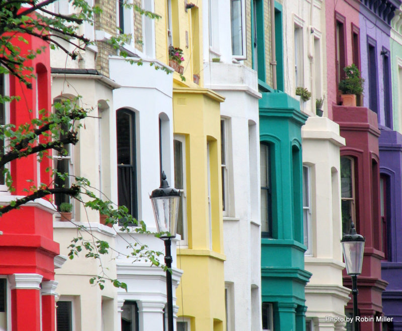 Casas de colores en Lancaster Rd, Londres