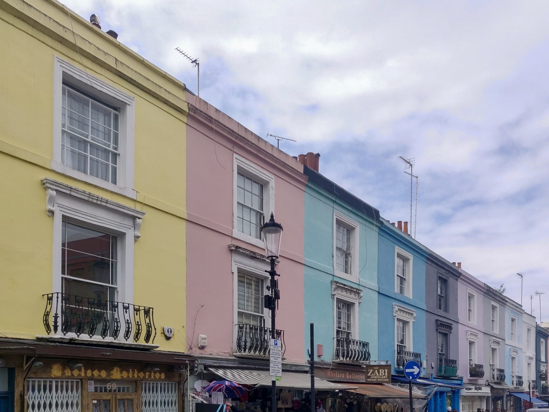 Qué Ver Y Hacer En Notting Hill, Un Barrio De Película - Destino Reino ...